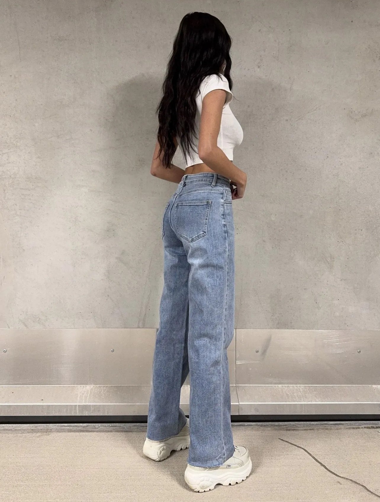 Daydream - mid waist straight leg jeans STRETCH